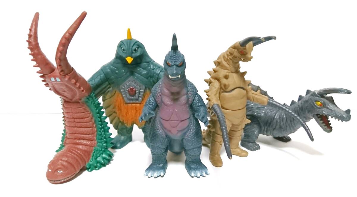☆バンダイ ソフビ 5体 帰ってきたウルトラマン ウルトラ怪獣 ☆バンダイ ソフビ 5体 帰ってきたウルトラマン ウルトラ怪獣