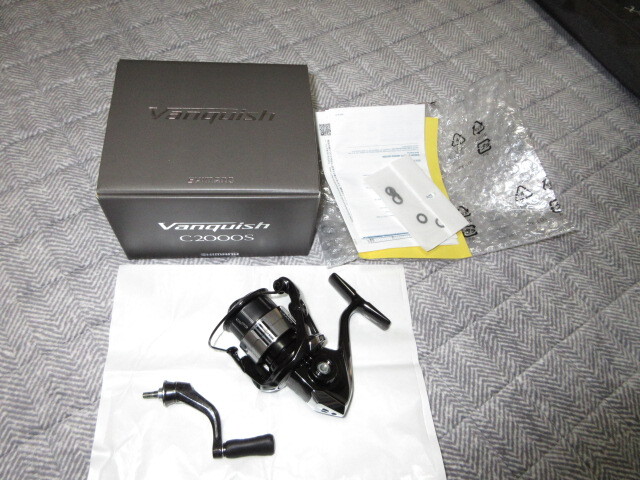 ☆★ SHIMANO シマノ リール 23ヴァンキッシュ【C2000S】未使用品　★☆