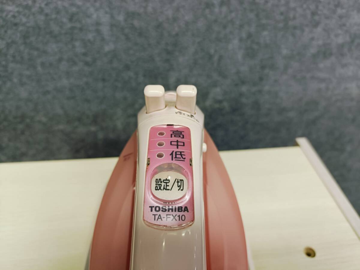 東芝 コードレス スチーム アイロン TA―FX10