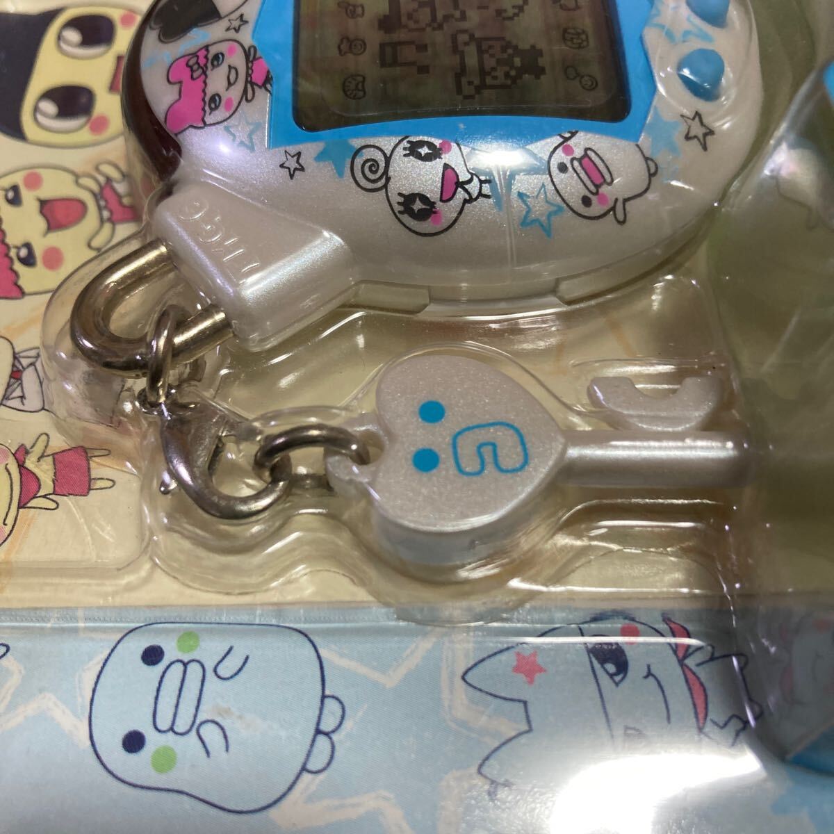 たまごっち プラス ファミリーイロイロ ユニクロ (たまごっち たまごっち プラス ファミリーイロイロ ユニクロ (たまごっち