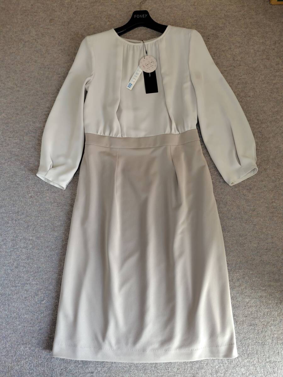 新品　トランスワーク　TRANS WORK 【美シリーズ】【ウォッシャブル】トリアセトリココンビワンピース　38　ベージュ　36300円