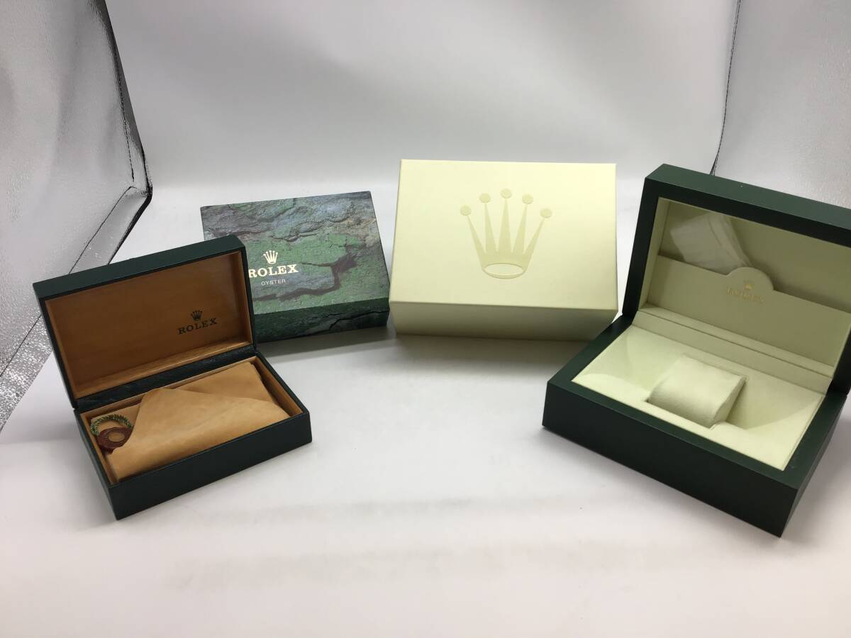 正規美品】ロレックス 空箱 腕時計 BOX ケース 赤/レッド 正規美品】ロレックス 空箱 腕時計 BOX ケース 赤/レッド