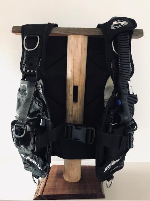 SCUBAPRO 気持ち良 スキューバプロ EQUATOR エクエーター BC SCUBAPRO 気持ち良 スキューバプロ EQUATOR エクエーター BC