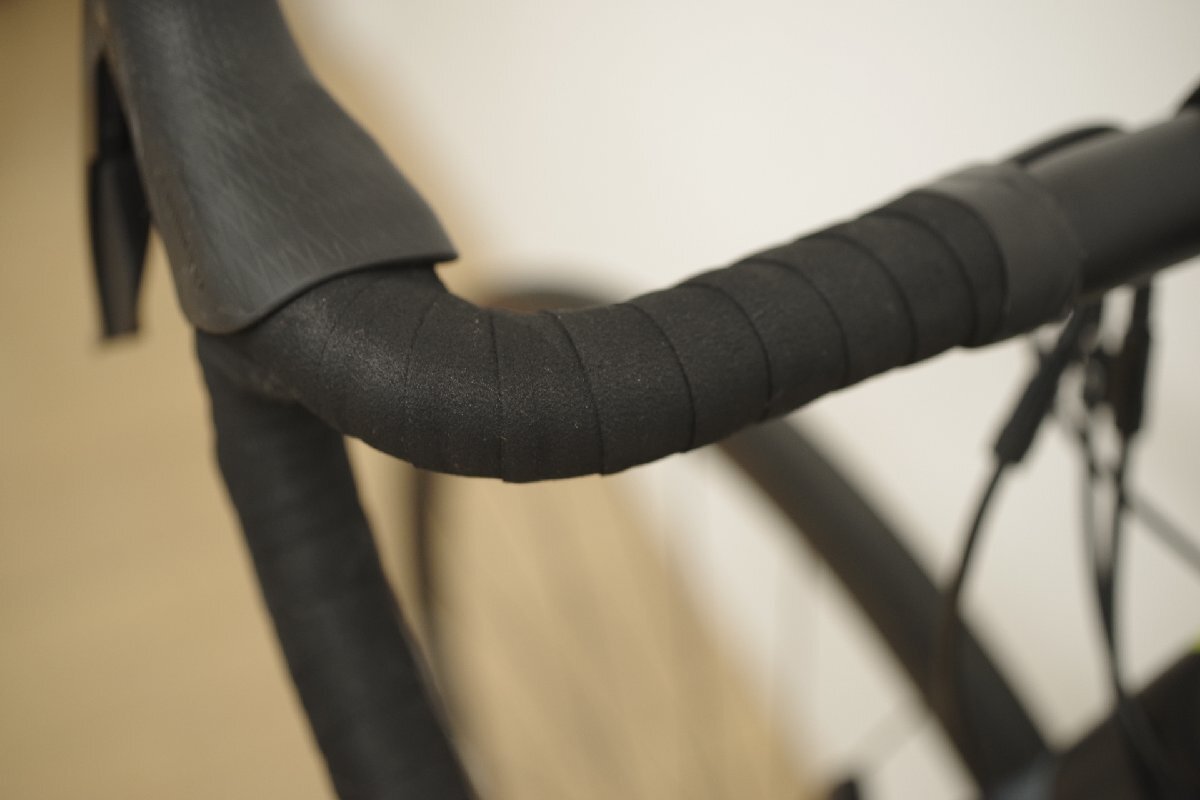 スペシャライズド TARMAC SL6 DISC SPORT ロードバイク フルカーボン 54サイズ shimano 105 ブラック 中古 自転車 2018年モデル