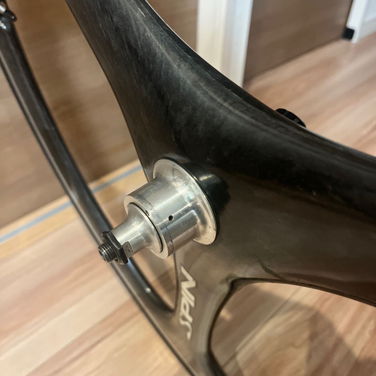 Yahoo!オークション - SPIN 700c クリンチャー シマノフリー 100 Yahoo!オークション - SPIN 700c クリンチャー シマノフリー 100