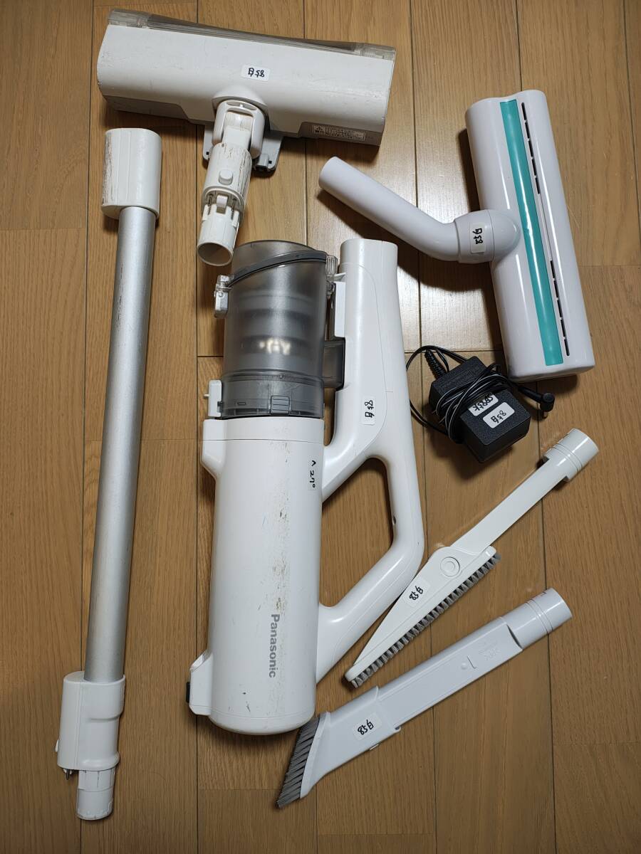 パナソニック★掃除機★MC-SB85K★2022年製★バッテリー新品と同等★白 パナソニック★掃除機★MC-SB85K★2022年製★バッテリー新品と同等★白