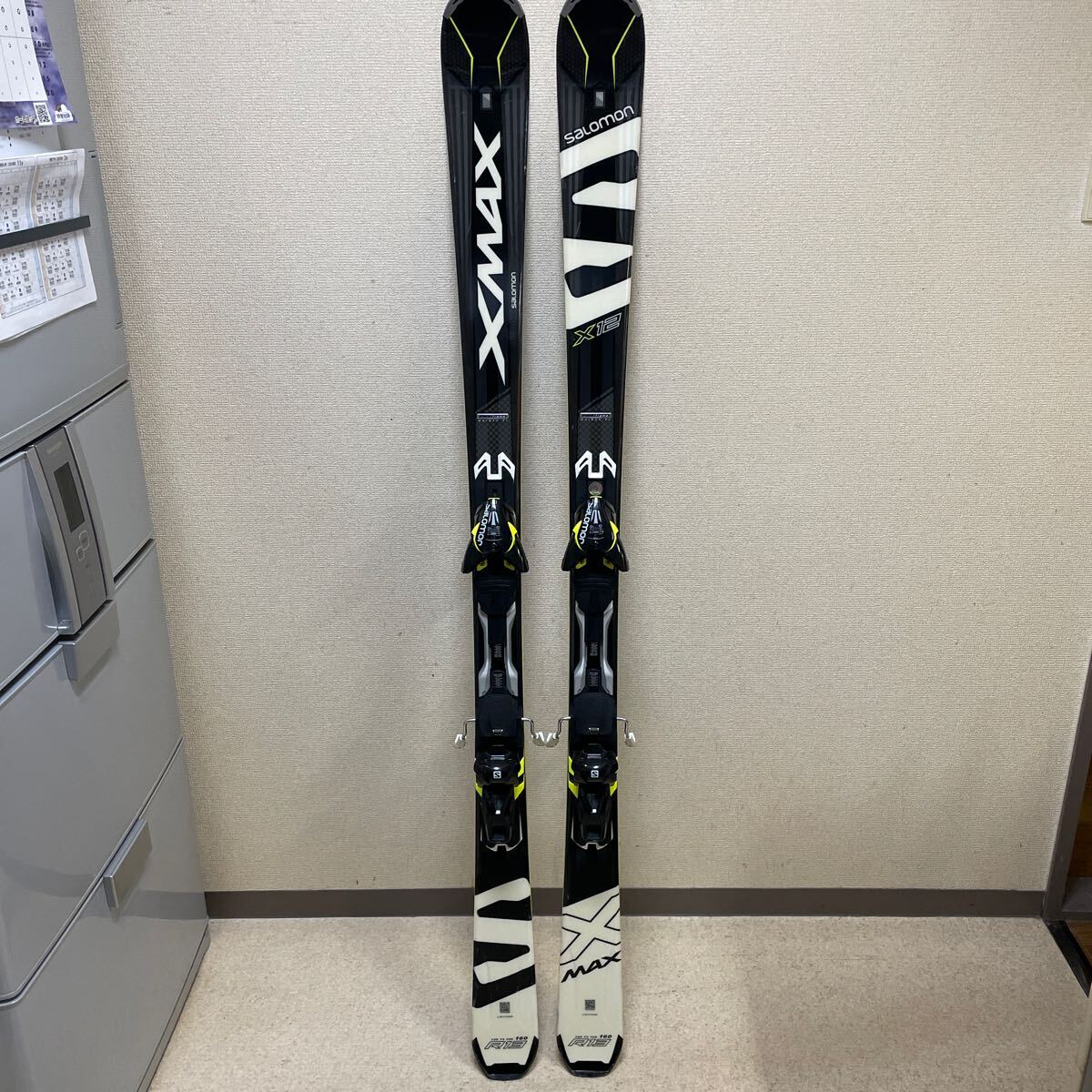 SALOMONサロモン X-MAX X12　160cm☆中古美品☆フルチューンホットWAX済み☆送料無料。