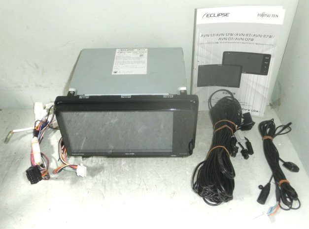 即決完動美品　イクリプス　2017年モデル　AVN-R7W　メモリーナビ內(nèi)蔵 SD/DVD/地上デジタルTV/Wi-Fi 7型 WVGA AVシステム　