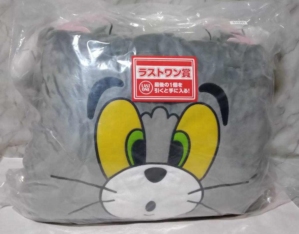 ラストワン賞 A賞 折り畳みクッション フィギュア 他下位賞 ラストワン賞 A賞 折り畳みクッション フィギュア 他下位賞