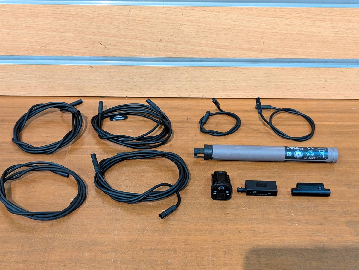 シマノ Di2 SHIMANO バッテリー ジャンクション セット BT-DN110 シマノ Di2 SHIMANO バッテリー ジャンクション セット BT-DN110