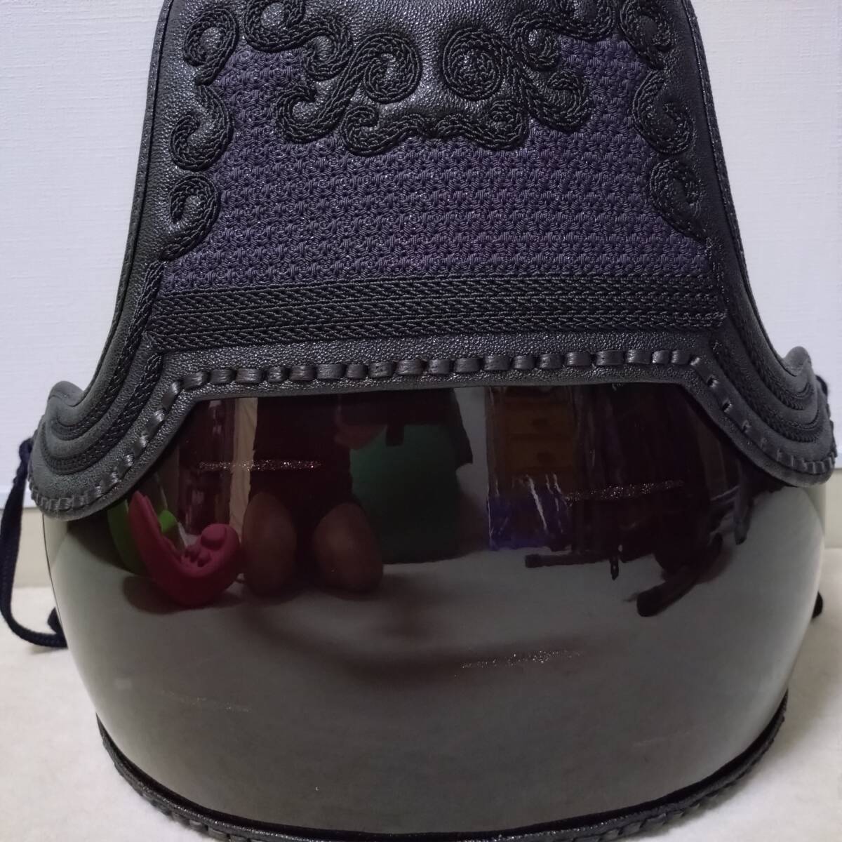 剣道具 逸品 浄法寺塗胴60本立(特別青貝入り) 本黒ざん革胸 剣道具 逸品 浄法寺塗胴60本立(特別青貝入り) 本黒ざん革胸