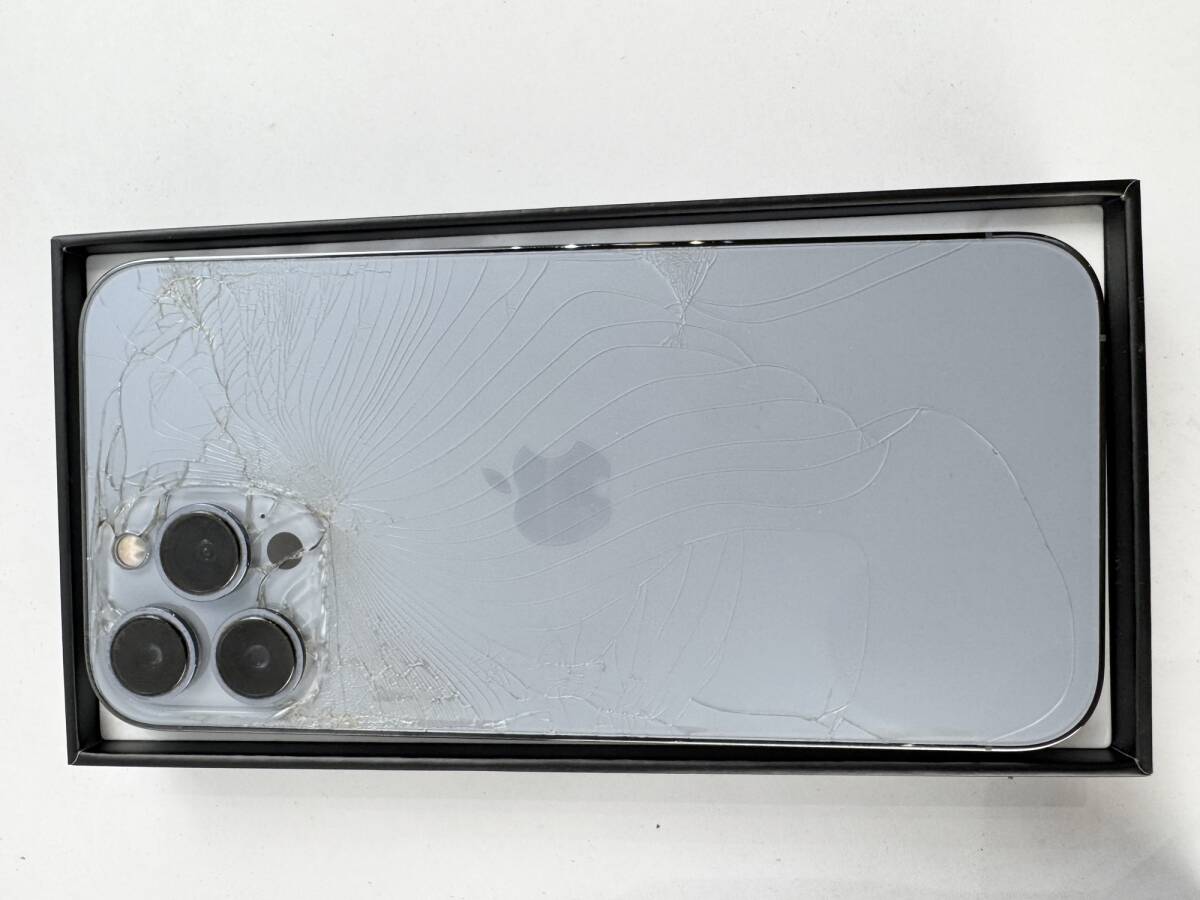 中古 iPhone 13 Pro Max AU 256GBシエラブルー MLJD3J/A A2641 1 中古 iPhone 13 Pro Max AU 256GBシエラブルー MLJD3J/A A2641 1
