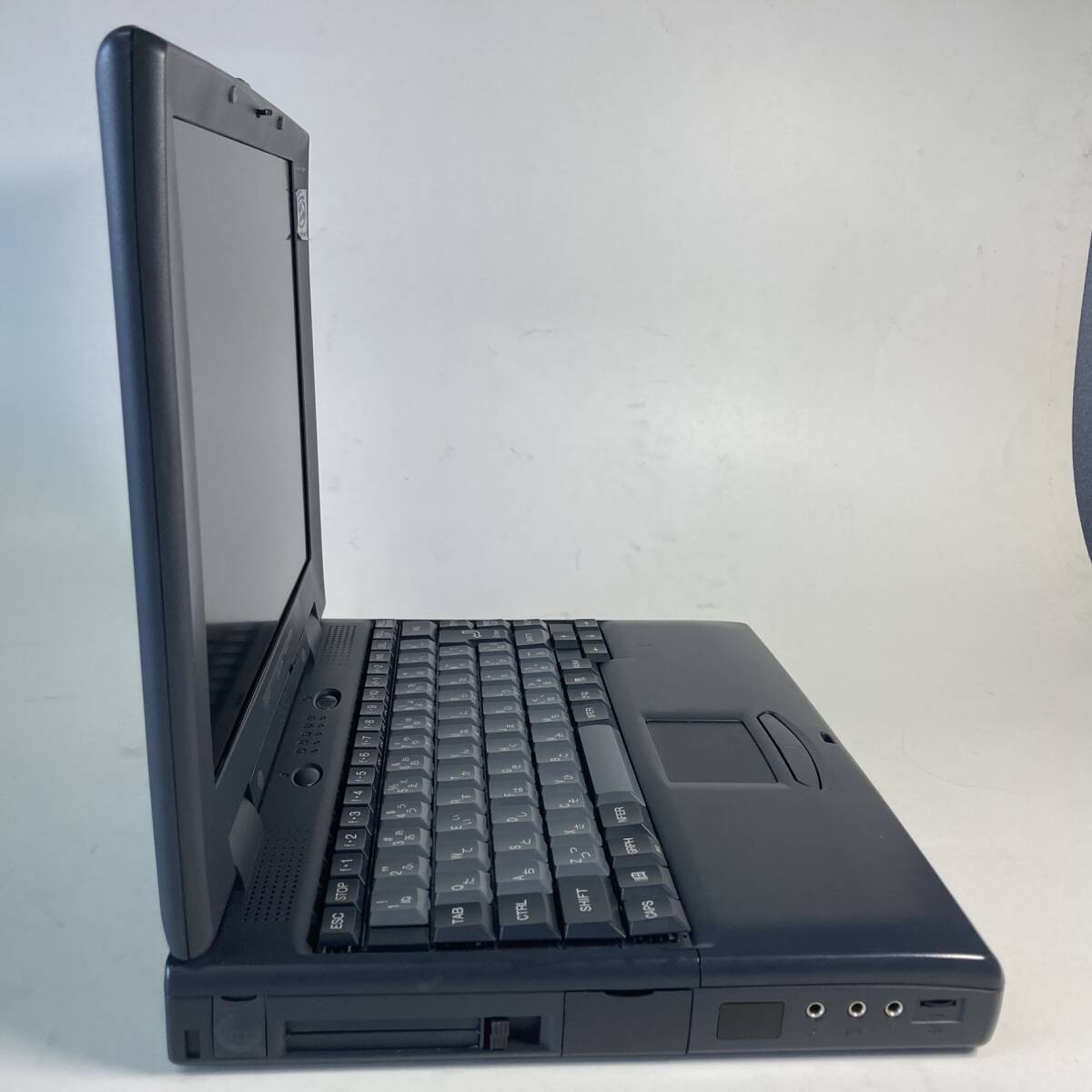 良品・整備済】SATA SSD 換装 Pentium 150MHz 改 166MHz PC9821 良品・整備済】SATA SSD 換装 Pentium 150MHz 改 166MHz PC9821