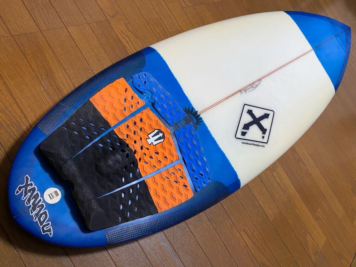 カスタムオーダー サーフボード!5'6fツインスタビライザー 新品 カスタムオーダー サーフボード!5'6fツインスタビライザー 新品