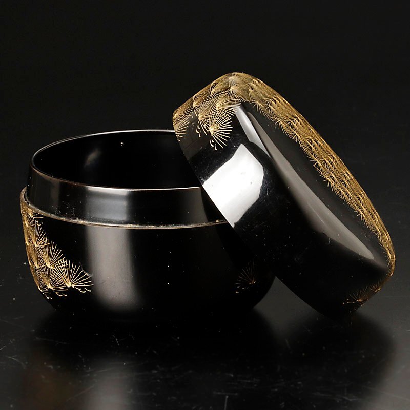 買得!□1円!!【茶道具 棗 安村稔 】稔刻 沈金 松文 蒔絵□輪島塗