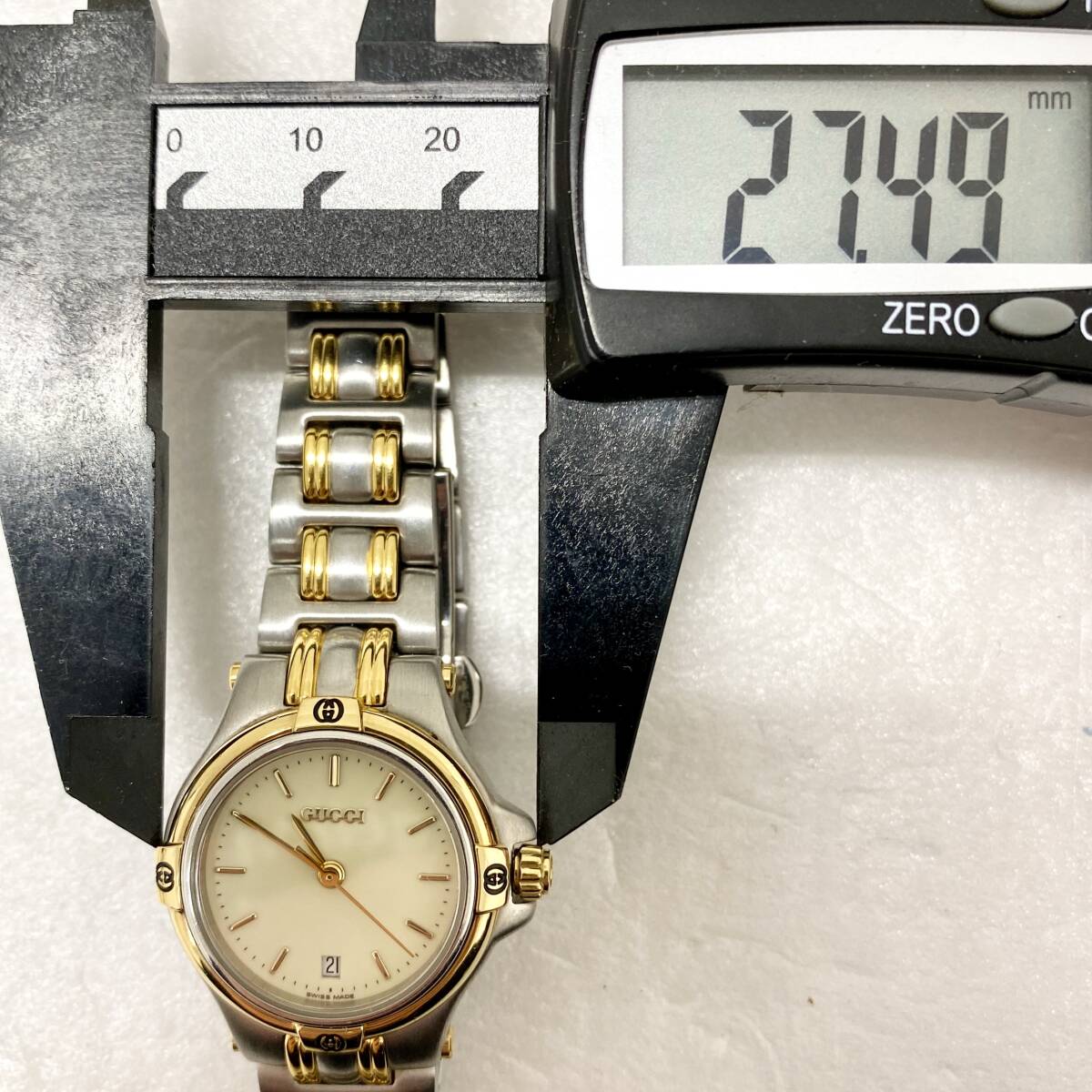 稼働品 GUCCI 9040L レディース腕時計 ゴールド文字盤 三針 稼働品 GUCCI 9040L レディース腕時計 ゴールド文字盤 三針