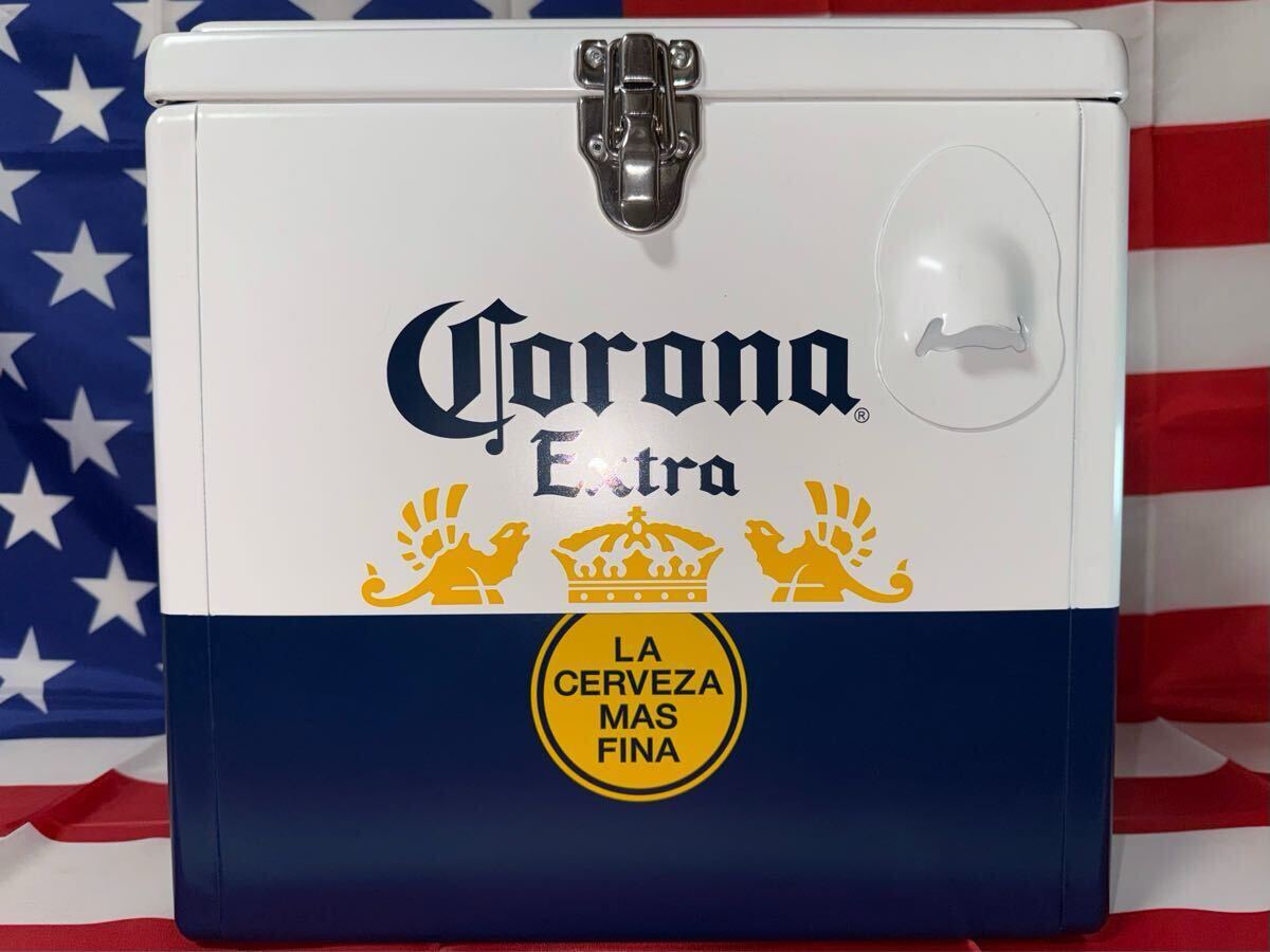 新品未使用　CORONA EXTRA クーラーボックス ボトルオープナー付き　ビール15L