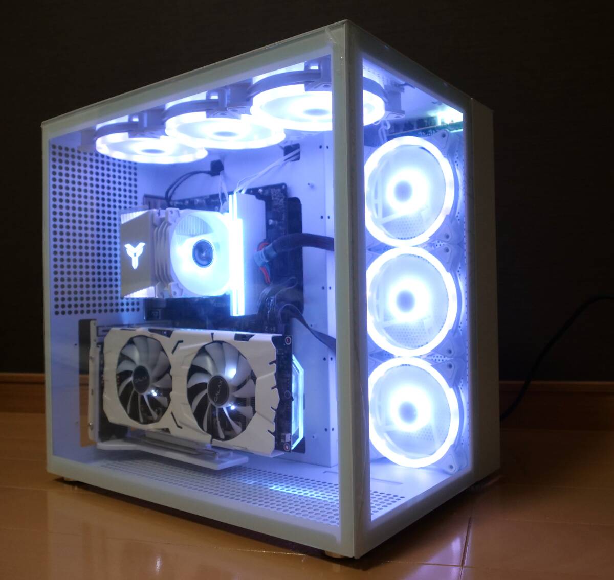 自作 白いゲーミングPC Ryzen5 2600 / GTX1070 / DDR4 16GB / SSD 500GB / Windows11 Pro(デスクトップ)|売買されたオークション情報、Yahoo!オークション(旧ヤフオク!) の商品情報をアーカイブ公開 - オークファン(aucfan.com) 自作 白いゲーミングPC Ryzen5 2600 / GTX1070 / DDR4 16GB / SSD 500GB / Windows11 Pro(デスクトップ)|売買されたオークション情報、Yahoo!オークション(旧ヤフオク!) の商品情報をアーカイブ公開 - オークファン(aucfan.com)