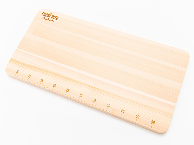 フチバイト(FUCHI BITE) スケール付き大型まな板 ヒノキ まな板 カッティングボード 木製 メジャー付き 調理機器 調理器具 料理