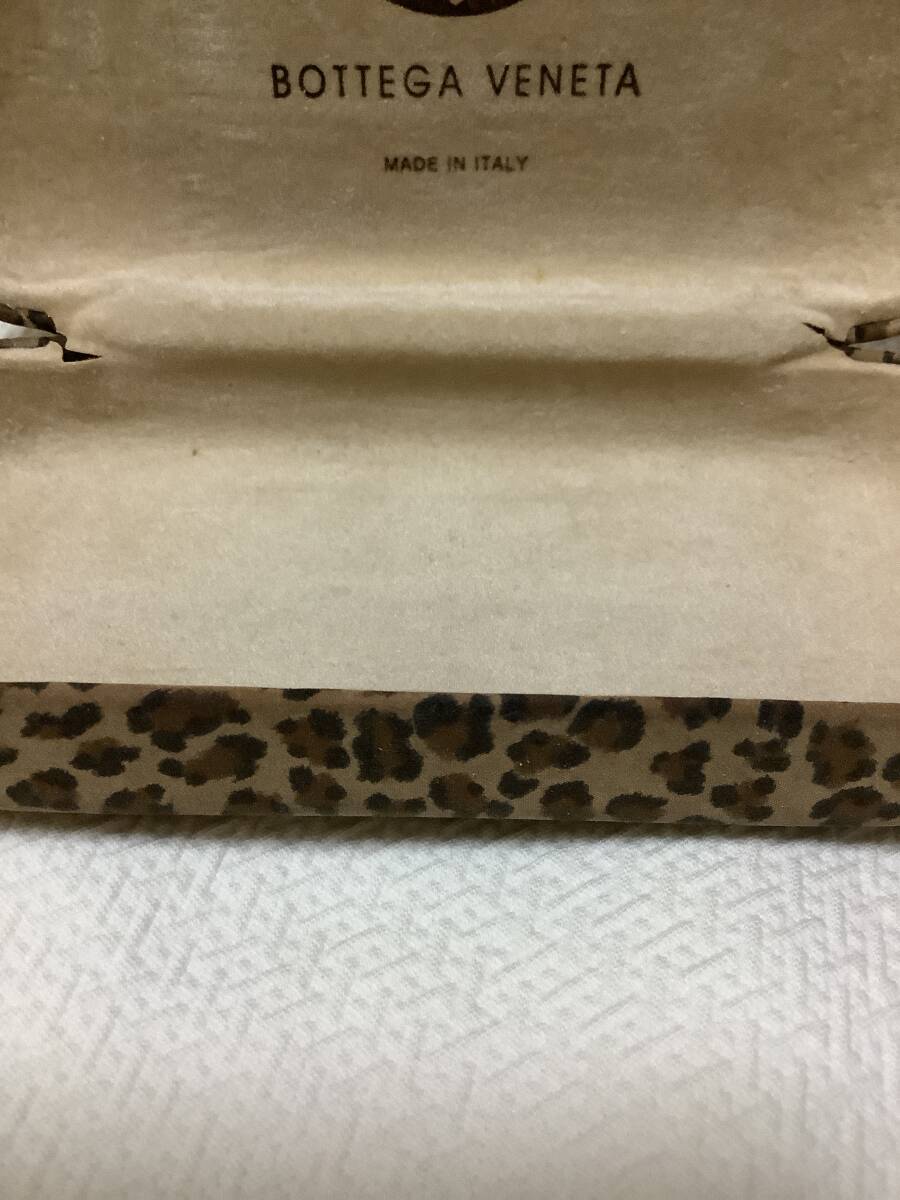 BOTTEGA VENETA 眼鏡ケース
