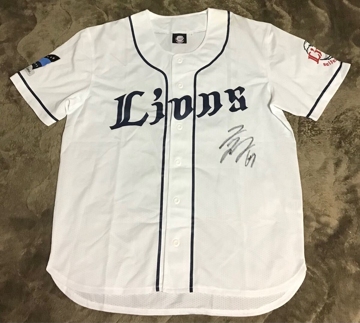 巨人 6 手間取っ 坂本勇人 直筆サインボール 2019リーグ優勝記念 巨人 6 手間取っ 坂本勇人 直筆サインボール 2019リーグ優勝記念