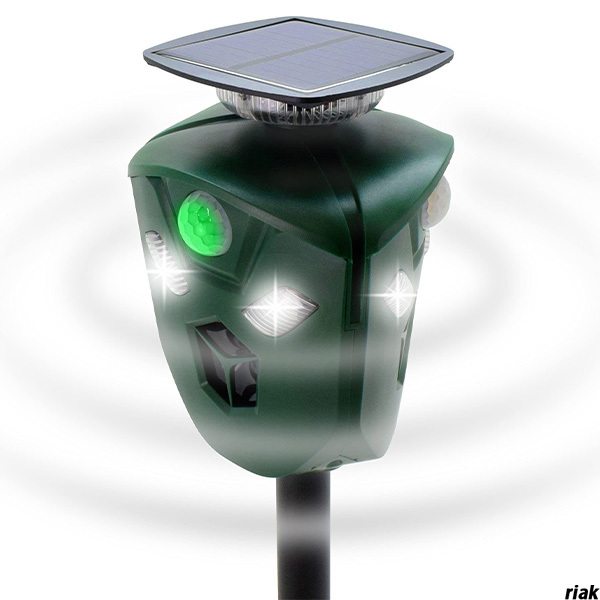 【庭や畑を荒らす猫や鳥獣対策に最適】 動物撃退器 MTK 360度 超音波 アニマルバスターズ 鳥獣対策 獣害対策 USB充電