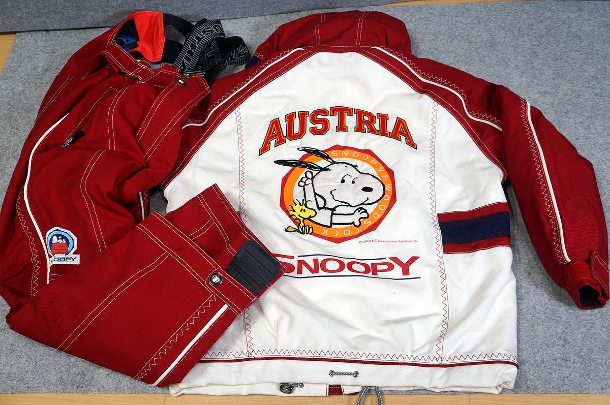 レア Lサイズ】ASICS AUSTRIA SNOOPY スヌーピー オーストリア レア Lサイズ】ASICS AUSTRIA SNOOPY スヌーピー オーストリア