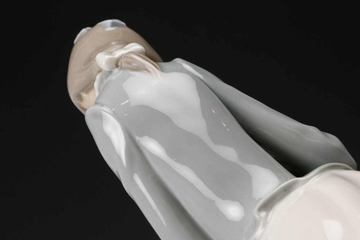 SAG】LLADRO リヤドロ 高さ37cm『子犬を抱く貴婦人』4893 本物 SAG】LLADRO リヤドロ 高さ37cm『子犬を抱く貴婦人』4893 本物