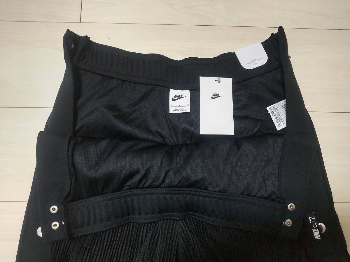 ★新品　ナイキ　NIKE　CIRCA TEARAWAY PANT　サーカ　ティアアウェイパンツ　★サイドフルボタン　★黒色　★Sサイズ