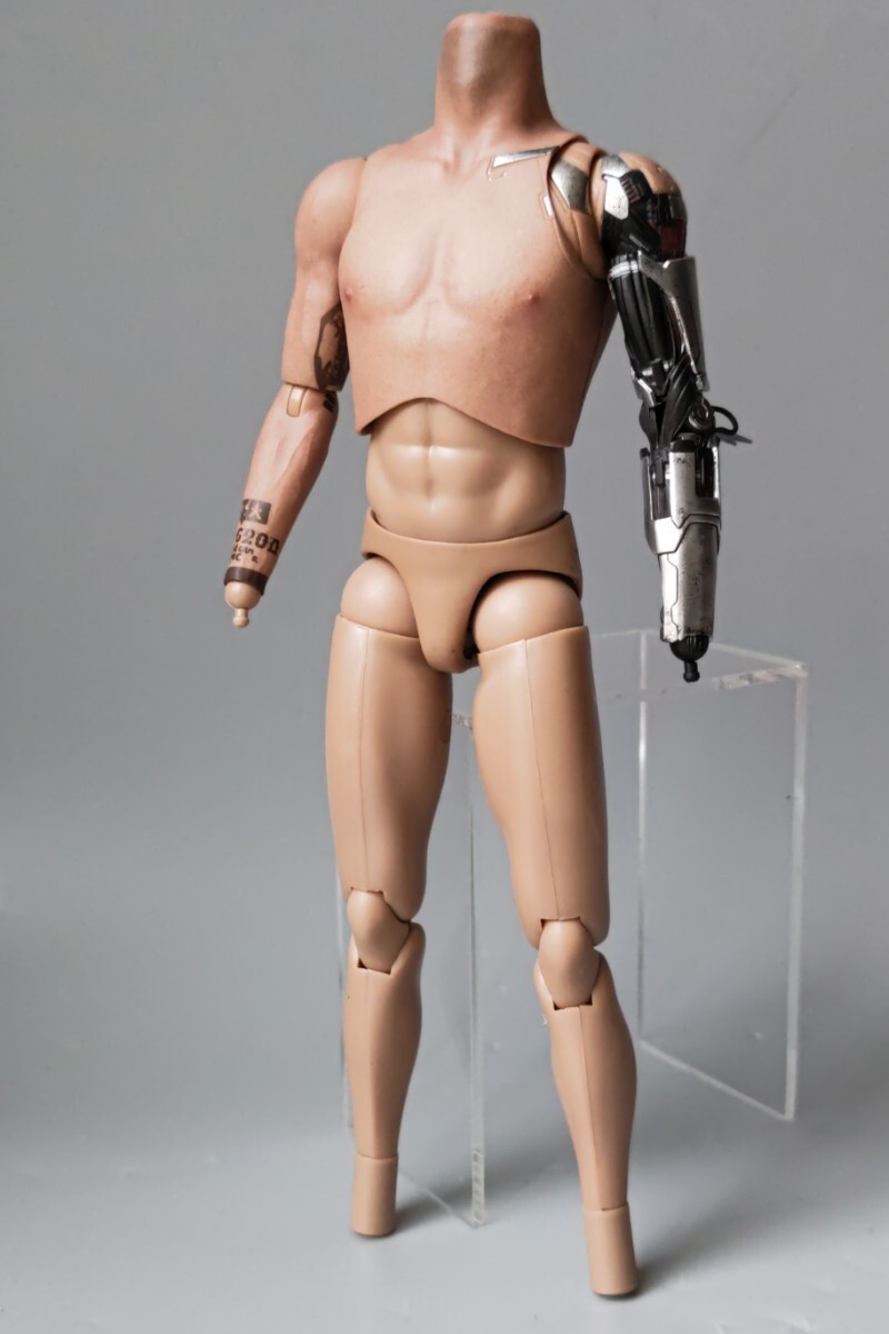ホットトイズ 1/6 ジョニー・シルヴァーハンド 『サイバーパンク ホットトイズ 1/6 ジョニー・シルヴァーハンド 『サイバーパンク