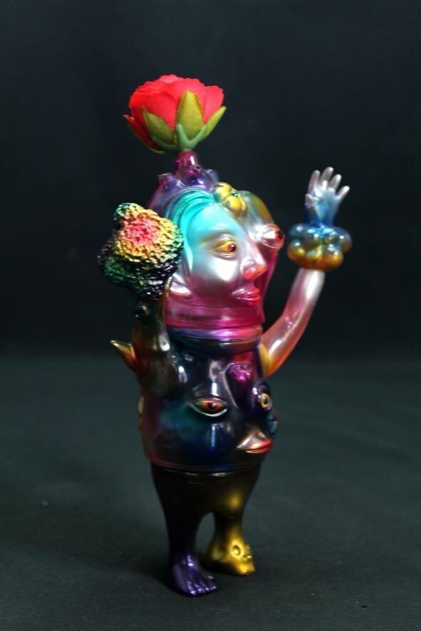 イズモンスターBlood Guts Toys Izumonster 太陽神ピカス イズモンスターBlood Guts Toys Izumonster 太陽神ピカス