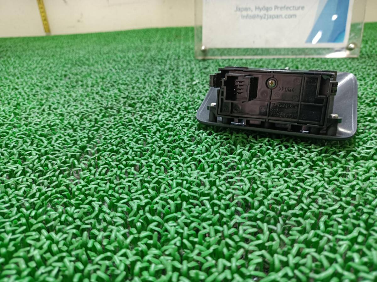 item_image_4