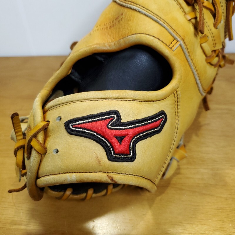 ミズノ Mizuno ビクトリーステージ 限定レッドラベル ファースト ミズノ Mizuno ビクトリーステージ 限定レッドラベル ファースト