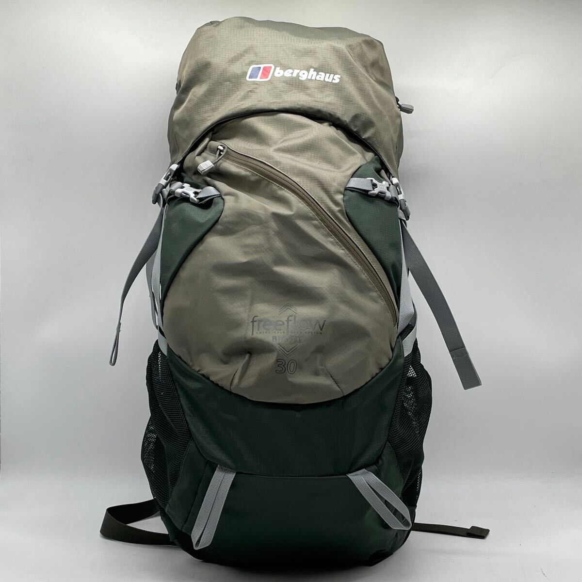 ⑩BN3240●Berghaus バーグハウス free flow 30 リュック バックパック 登山 アウトドア ブラウン系×カーキ レインカバー付