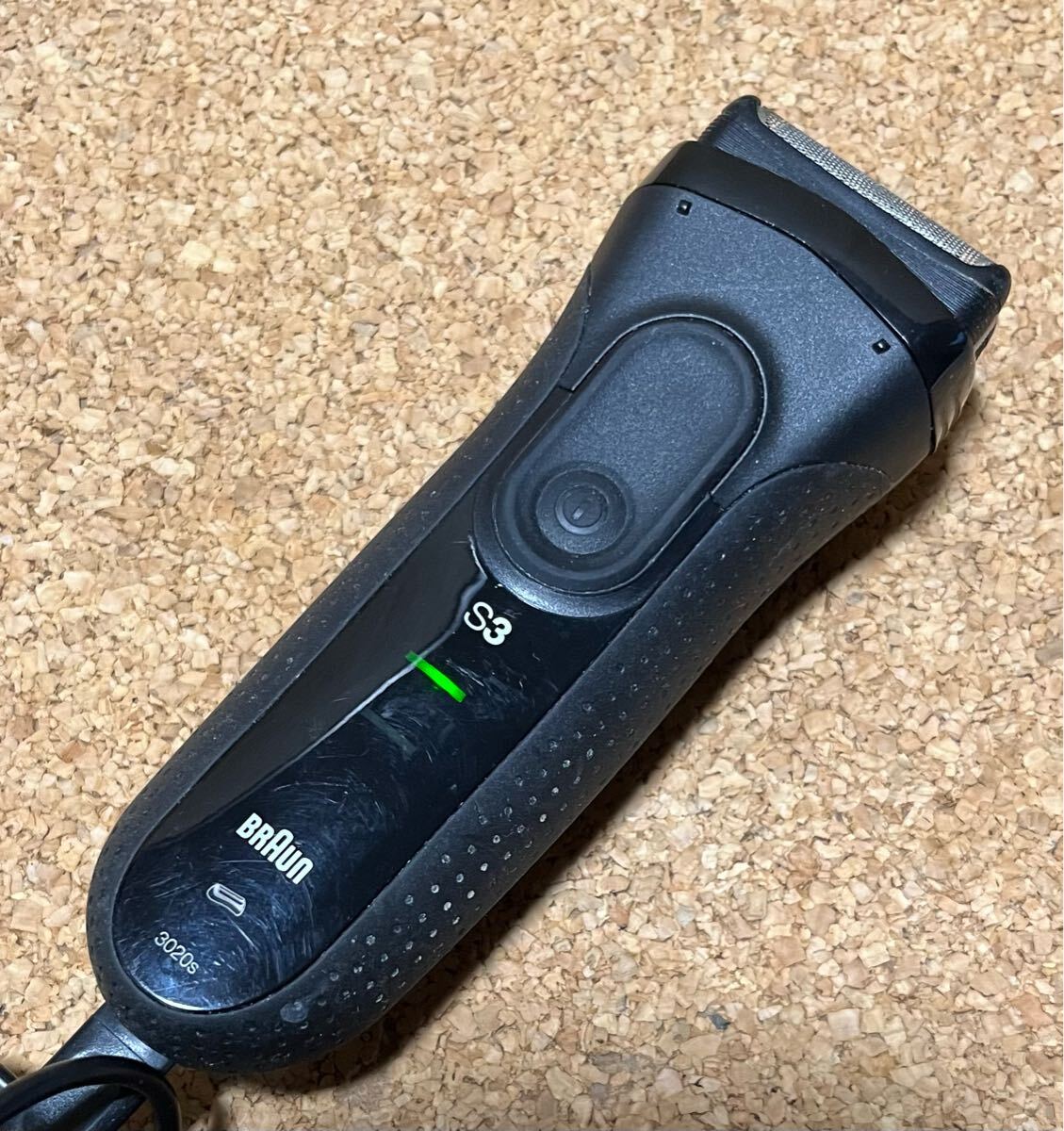 BRAUN ブラウン 電気シェーバー 髭剃り Type：5415 2017年制 動作確認済み ジャンク扱い品