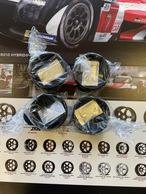 【納期要確認】ADVAN Racing センターキャップ MIDDLE ブラック 直径:73ミリ 4個セット_画像4