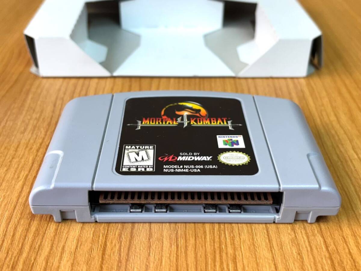 美品 N64 ニンテンドウ64 北米版 モータルコンバット4 MORTAL 美品 N64 ニンテンドウ64 北米版 モータルコンバット4 MORTAL