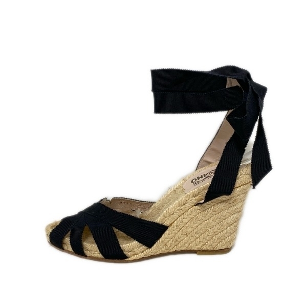 サルバトーレフェラガモ FERRAGAMO/SalvatoreFerragamo サンダル 6 1/2C - 黒 レディース ウェッジソール 靴