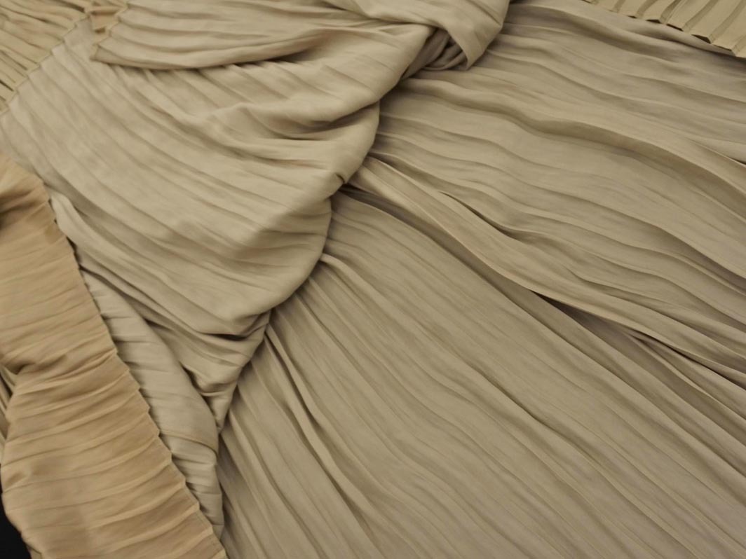 新品 Demi-Luxe BEAMS デミルクスビームス サテン ランダム プリーツ ロング スカート ゴールド ■◇ ☆ fbc6 レディース