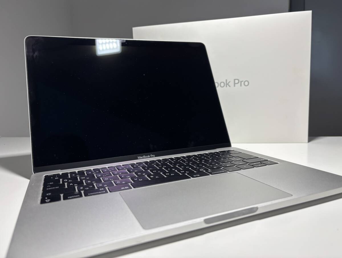 MacBook Pro 13インチ 2017 A1708 シルバー ジャンク 1円スタート(MacBook Pro)|売買されたオークション情報、Yahoo!オークション(旧ヤフオク!) の商品情報をアーカイブ公開 - オークファン(aucfan.com) MacBook Pro 13インチ 2017 A1708 シルバー ジャンク 1円スタート(MacBook Pro)|売買されたオークション情報、Yahoo!オークション(旧ヤフオク!) の商品情報をアーカイブ公開 - オークファン(aucfan.com)