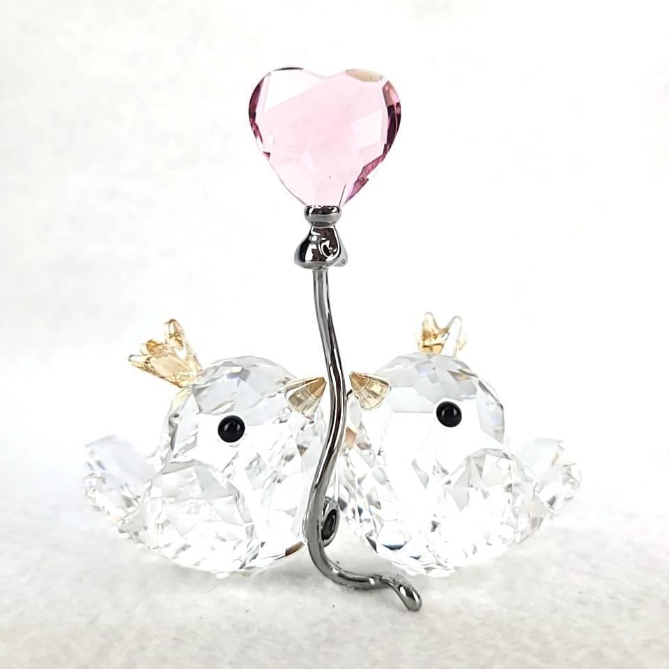 ◎美品◎スワロフスキー SWAROVSKI ラブバード ハート 鳥 フィギュリン 置物 クリスタル 5492226 箱つき 台座つき_画像4