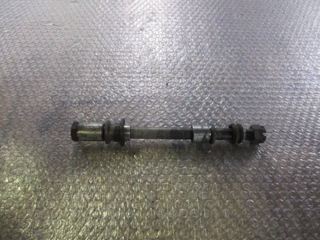 A7AC06 YZF-R15 フロントアクスルシャフト 2PK Y
