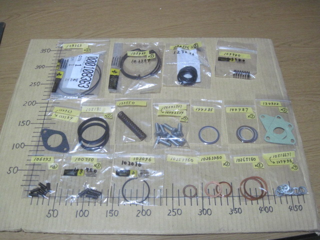 即j決 フェラーリ テスタロッサ用 細かいパーツ18種　未使用品　 Ferrari Testarossa_画像1