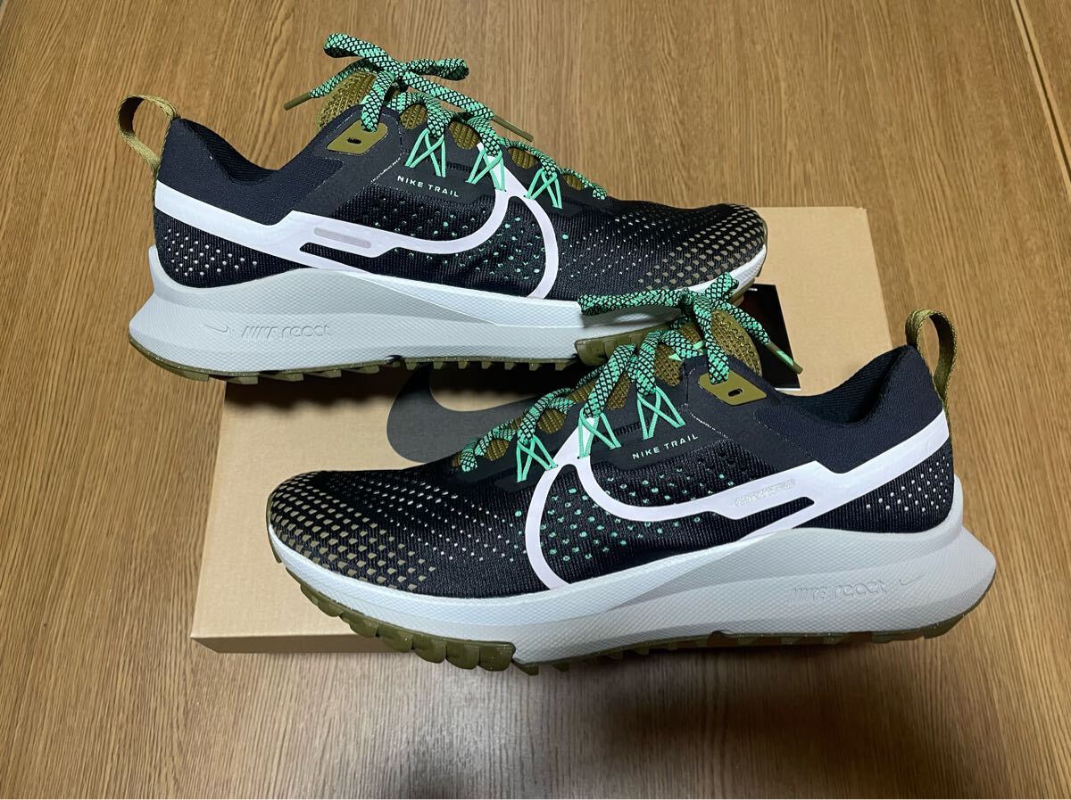 新品未使用　Nike React Pegasus Trail 4ナイキ リアクト ペガサス トレイル 4