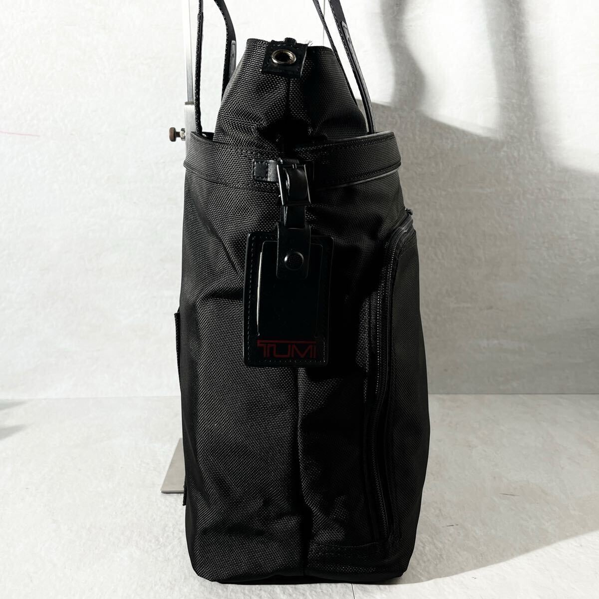 極美品/大容量 ○TUMI トゥミ メンズ ビジネス トートバッグ 極美品/大容量 ○TUMI トゥミ メンズ ビジネス トートバッグ