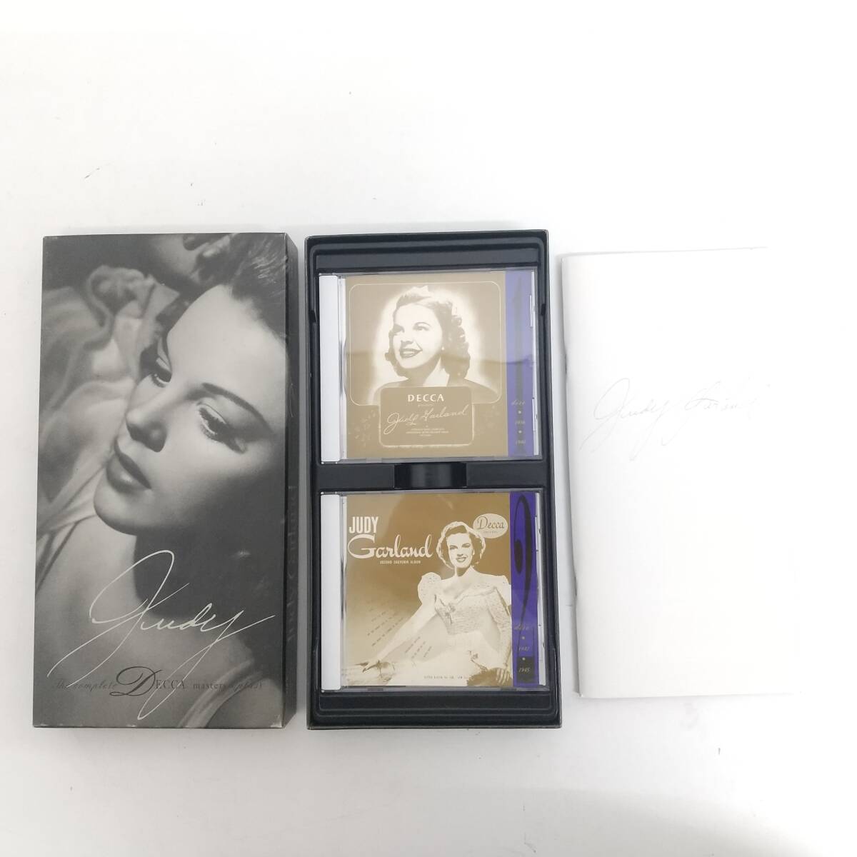 C22【輸入盤CD 4枚組】JUDY GARLAND / THE COMPLETE DECCA MASTERS_画像3