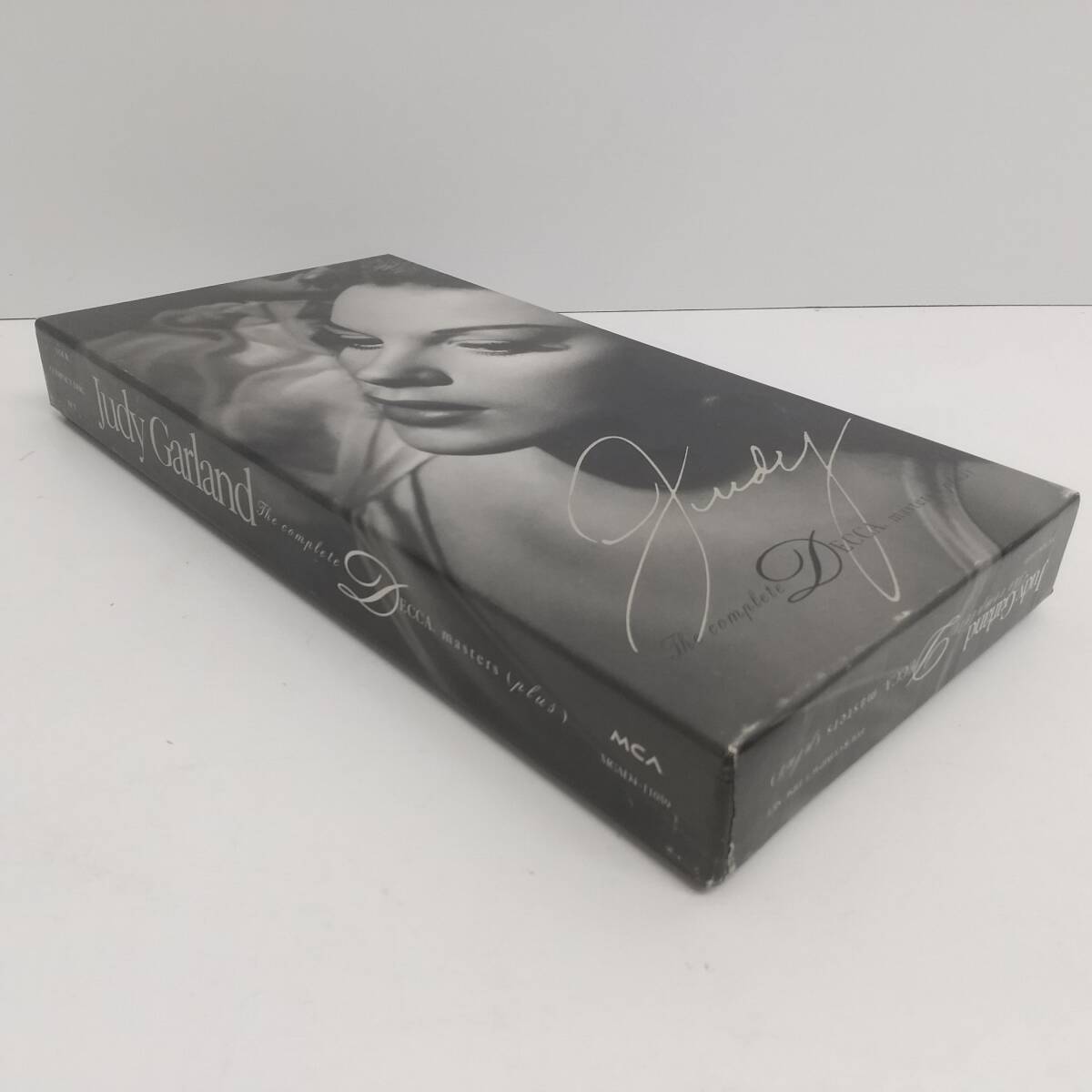 C22【輸入盤CD 4枚組】JUDY GARLAND / THE COMPLETE DECCA MASTERS_画像8
