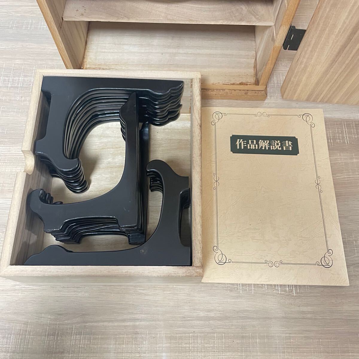 ☆美品☆ 中国 景徳鎮製 絵皿紅楼夢金陵十二釵 木箱付き 絵皿12 ☆美品☆ 中国 景徳鎮製 絵皿紅楼夢金陵十二釵 木箱付き 絵皿12