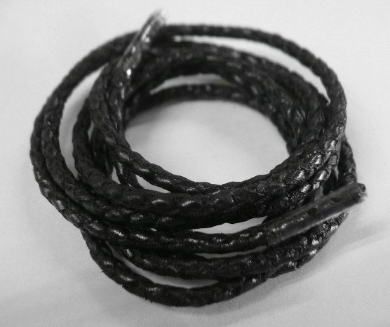 牛革 編み 革紐3mm幅 黒1m/ネックレス等のレザークラフト材料に◎_画像1
