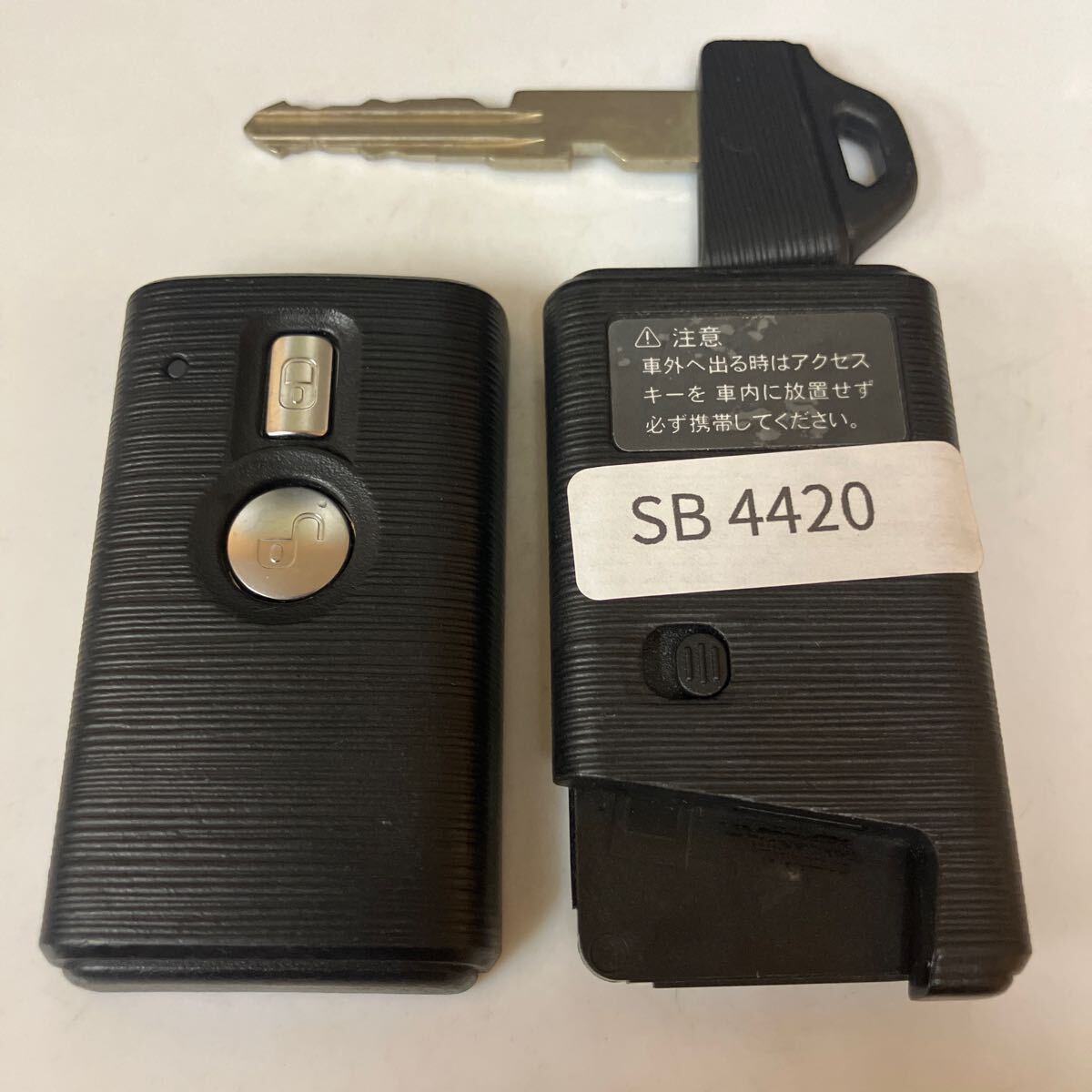 SB4420 點(diǎn)燈 スバル純正 RN1 RN2 ステラ ステラカスタム U45PB33 2ボタン スマートキー キーレス リモコン